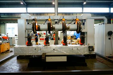 Máquina pulidora del CNC del funcionamiento estable para las piezas de cobre amarillo/las colocaciones sanitarias